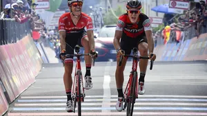 Stuyven loopt ritzege Giro mis: 'Dit is zwaar klote'