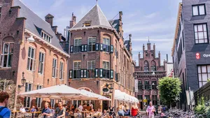 Cafés met een spelletjeskast
