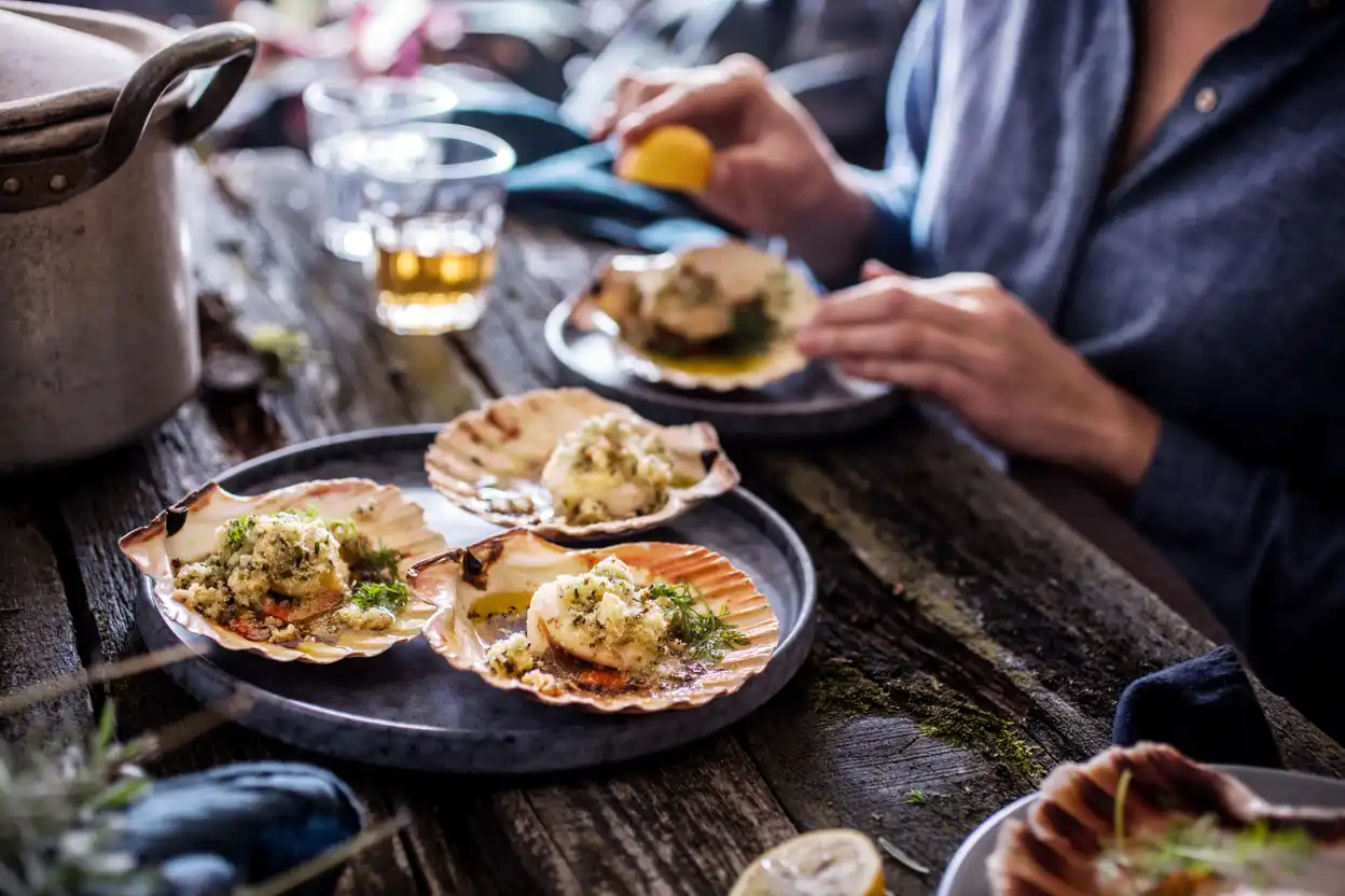Waar je ook aanmeert: elk dorpje heeft zijn eigen visspecialiteiten. In Kroatië raak je nooit uitgeproefd! 