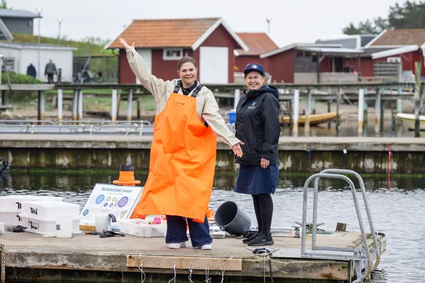 Prinses Victoria tijdens haar bezoek aan het Tjärnö Marine Biological Laboratory in mei 2026. 