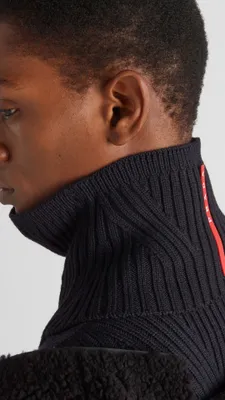 Prada Wool dickey – € 520