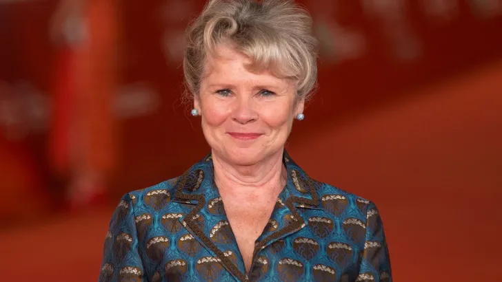 The Crown: de eerste foto van de nieuwe Queen!