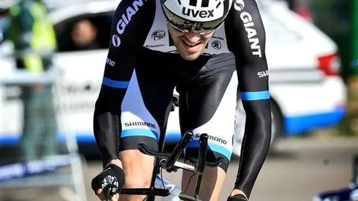 Dumoulin: 'Geweldig om de leiderstrui te dragen'