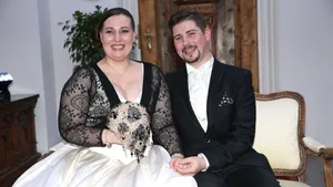 Gravin Diana Bernadotte trouwt op eigen bloemeneiland 