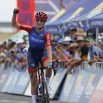 hengeveld wint solo in tour down under