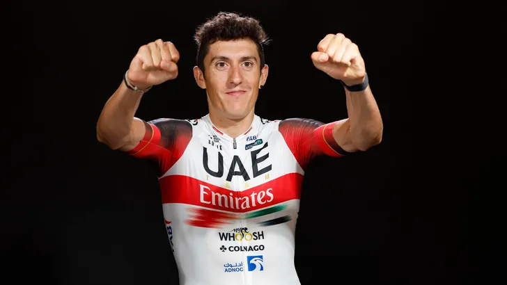 Vuelta Espana 2022 - 77th edition - Day 1 Official fotoÕs