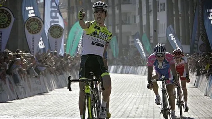 Visconti pakt bloemen in Ronde van Turkije