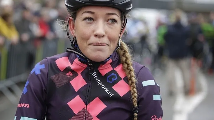 Superprestige Hoogstraten: De Boer met lange solo de beste vrouw