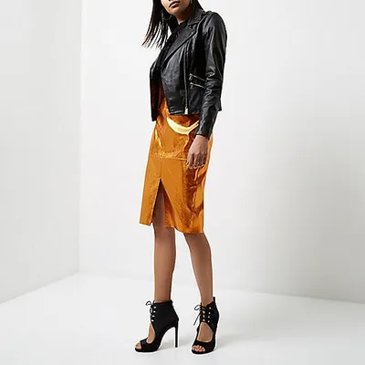 River Island €24