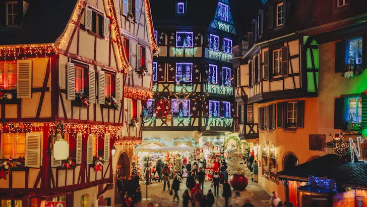 Kerstballen totdat je erbij neervalt en glühwein: deze kerstmarkten zijn een bezoekje waard in 2018