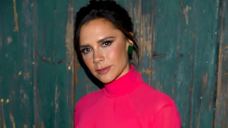 Gratis stijladvies? Victoria Beckham geeft dat graag via haar YouTube-kanaal 