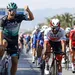 Ackermann wint openingsrit Tirreno met onvoorstelbare sprint