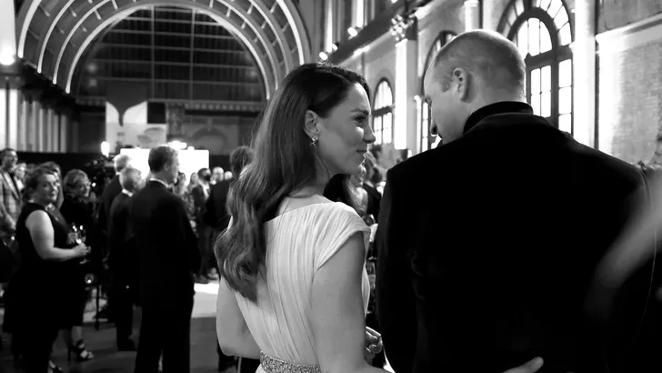 Wil je zien: prachtige intieme foto's van Kate en William