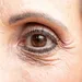oogschaduwfout na je 50e vrouw close-up