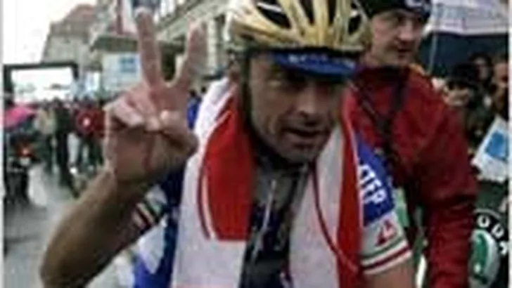 Bettini heerst in Zürich