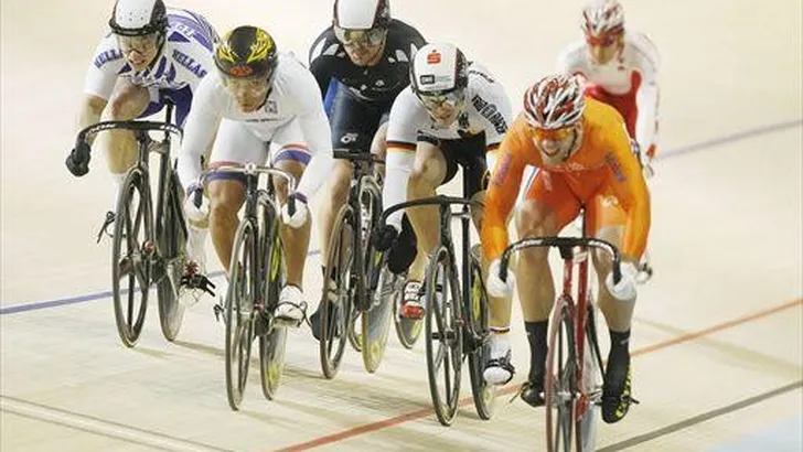 WB Baan: Zilver voor Mulder op de keirin