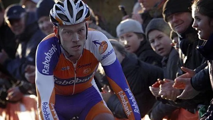 Boom schittert in veldrit voor goed doel