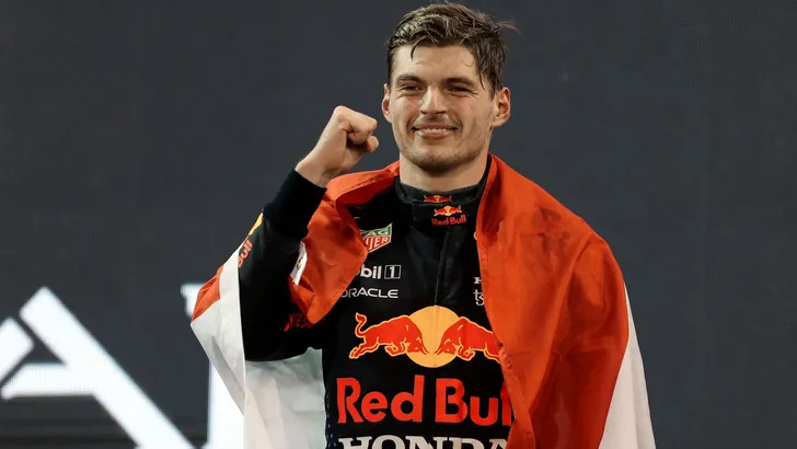 Max Verstappen grijpt de titel in Abu Dhabi!
