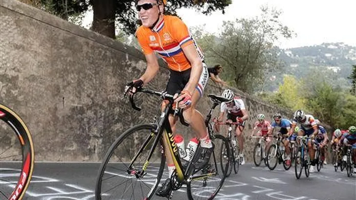 Oranje zestal voor Tour de l'Avenir