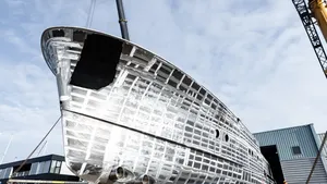 Fenix KM Yachtbuilders