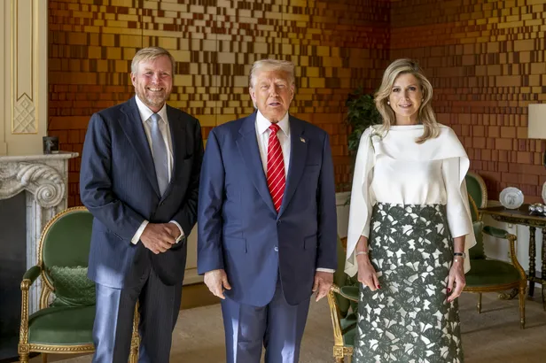 De beslissing om president Trump tijdens de NAVO-top in juni 2025 als logé te verwelkomen te paleize, was ook al niet zonder controverse. 