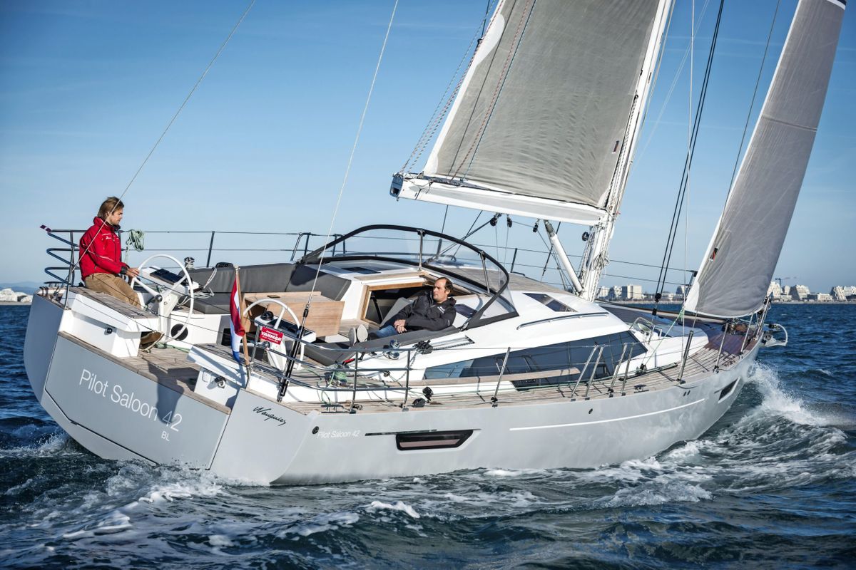Wauquiez Pilot Saloon 42: Hoge standaard - Zeilen | Zeilen