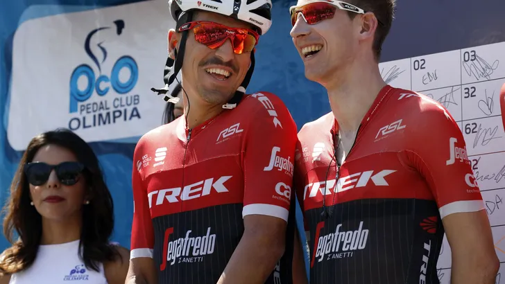Giro d'Italia: Eugenio Alafaci blijft in koers na bidonincident