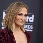 Style has no age: Jennifer Lopez lijkt wel 'forever young'