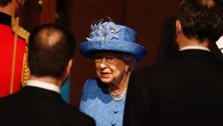 Queen's Speech kort, krachtig en… anders 