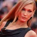 Bella Hadid bij het Cannes Film Festival 2025