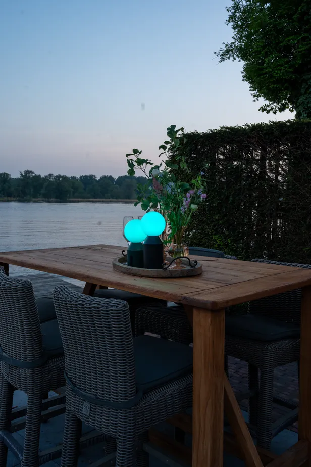 De stijlvolle Ollie lampen van Studio Unhyde