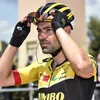 Giro | Dumoulin zakt erdoorheen op de Etna: 'Ik heb er hard voor gewerkt, maar mijn lichaam reageert niet meer zoals ik wil'