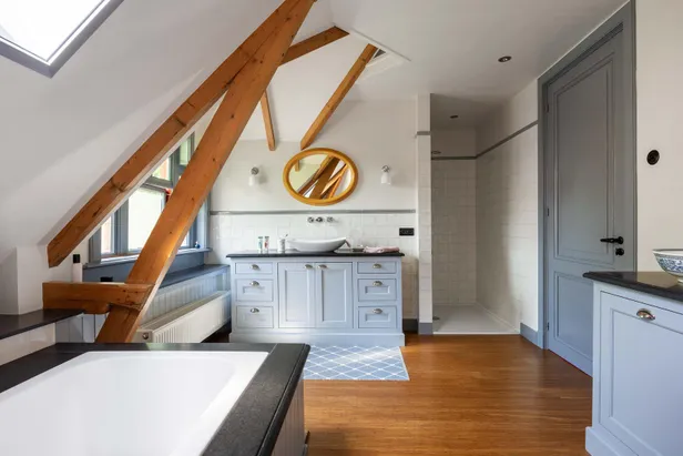 Gemoderniseerde badkamer