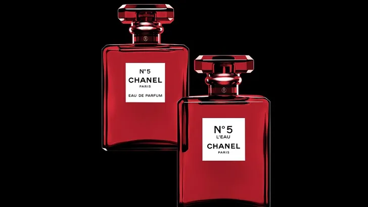 Hebben: Limited edition Chanel N°5 gaat voor rood
