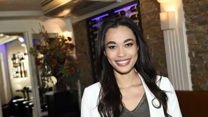 Romy Monteiro afgevoerd met ambulance