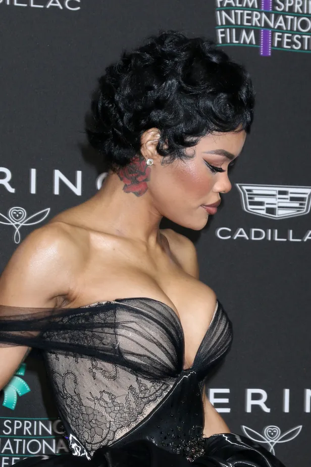 Teyana Taylor met een kort kapsel volgens de trends van 2026.