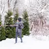 De tuin kleurt wit: 5 tips om je planten extra goed te beschermen tegen de sneeuw en kou | Noorderland