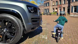 'De bumper zat op zijn gezichtshoogte': Daisy (40) is klaar met de SUV-trend