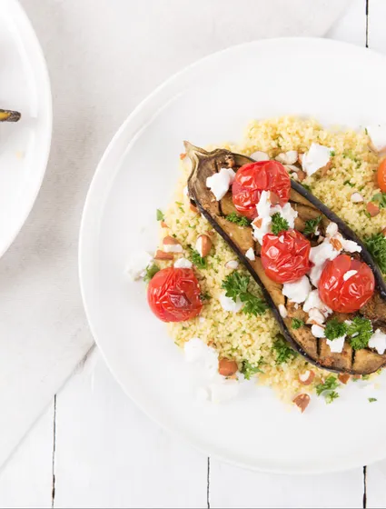 Aubergine met couscous en geitenkaas