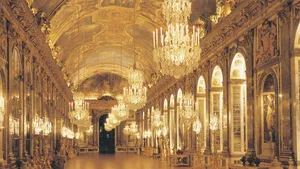 Hall of Mirrors, Palace of Versailles (UNESCO World Heritage List, 1979). 