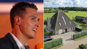 Compositiebeeld van Niki Terpstra links en zijn stolpboerderij in Bergen rechts, met de oud-wielrenner lachend in close-up en zijn moderne villa met rieten dak in een groen polderlandschap.