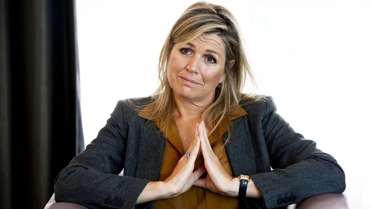 Máxima in haar trusty Massimo Dutti 