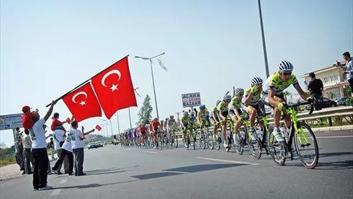 Di Corrado boekt eerste profzege in Turkije