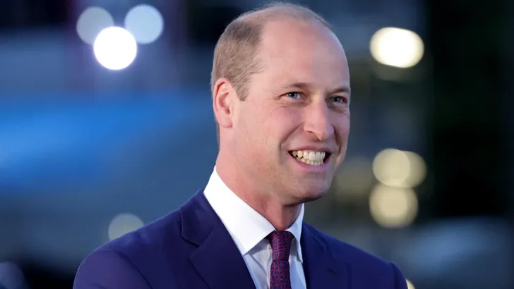 Queen Elizabeth II Platinum Jubilee 2022 - The Lighting Of The Platinum Jubilee Principal Beacons Lighting
