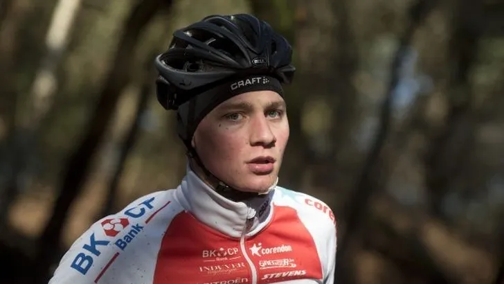 Opnieuw tegenslag voor Van der Poel: operatie aan knieën