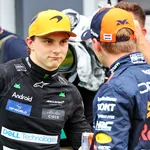 Oscar Piastri samen met Max Verstappen van Red Bull