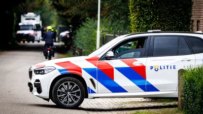 Politie aanwezig in Overasselt.