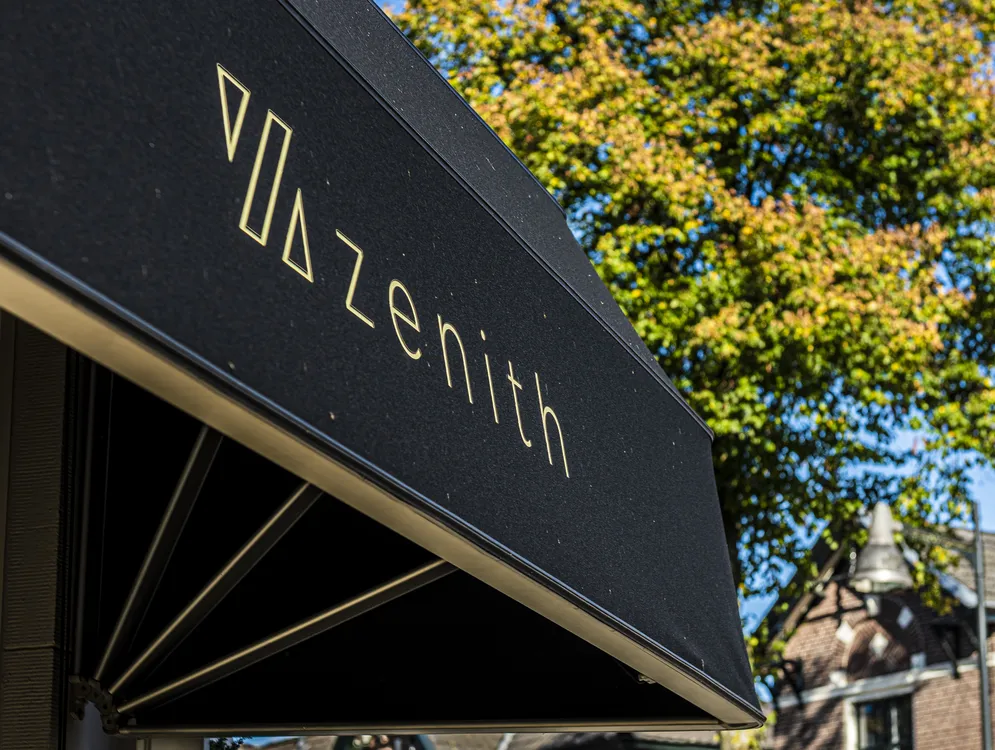 Foto 4 van Zenith
