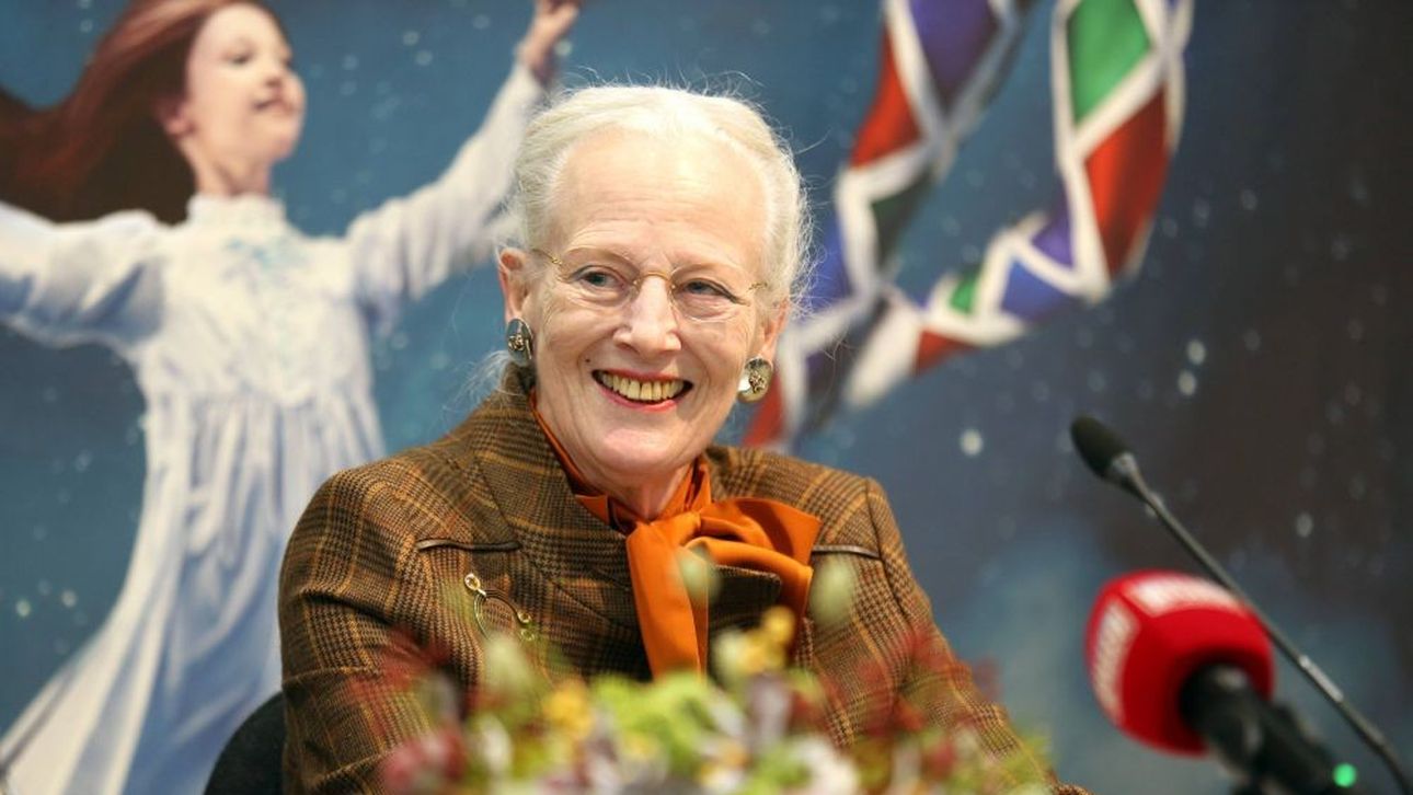 Koningin Margrethe schudt met Suikerfee | Beau Monde