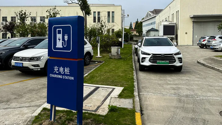 China breidt laadnetwerk uit naar 28 miljoen punten voor 80 miljoen elektrische auto's